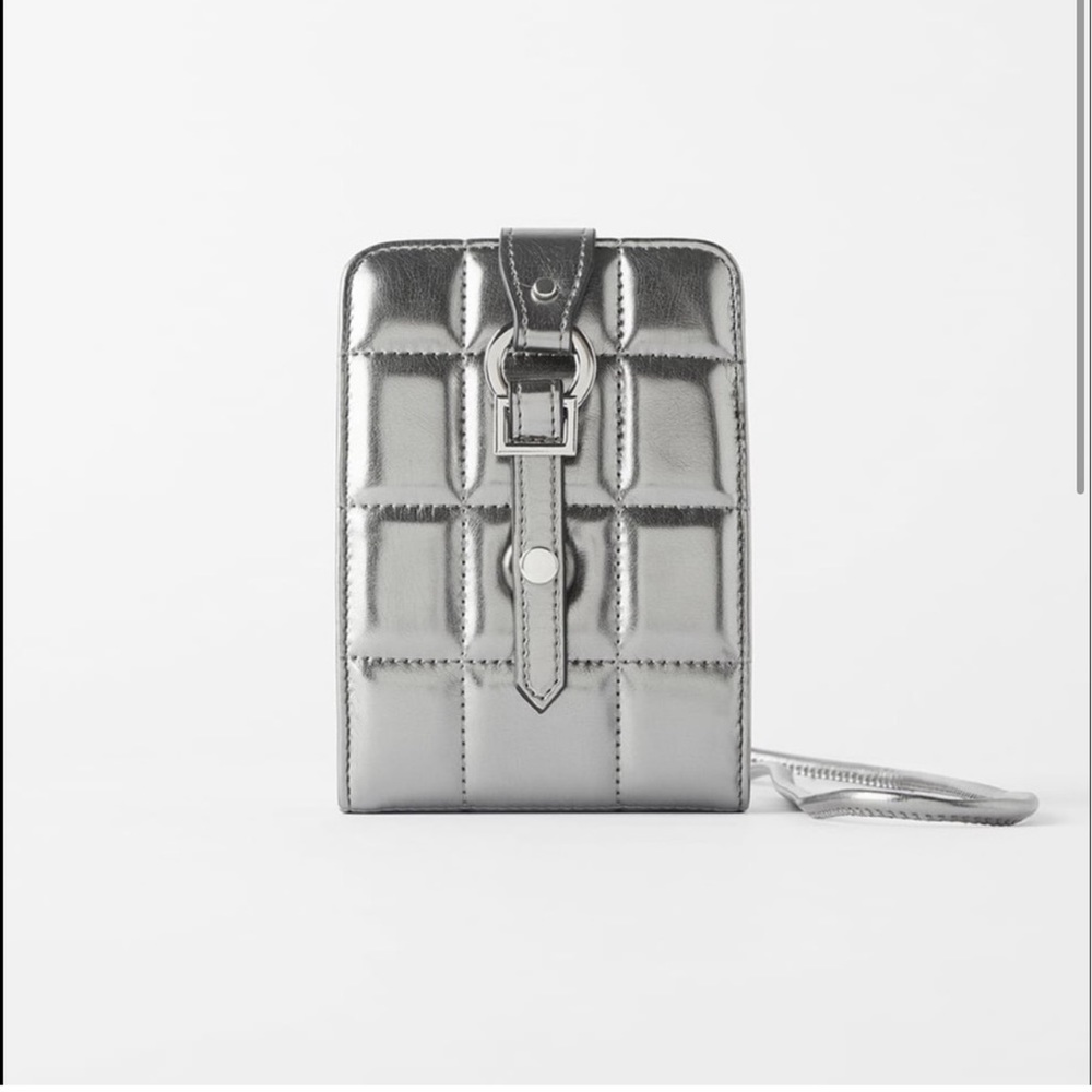 ✨SALE ✨ Zara Padded cell phone wallet ✨SALE ✨